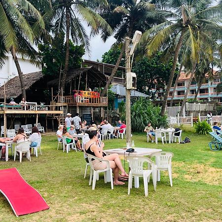 Honey Beach Negombo Bagian luar foto