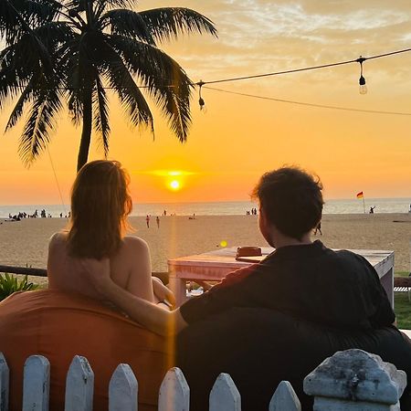 Honey Beach Negombo Bagian luar foto